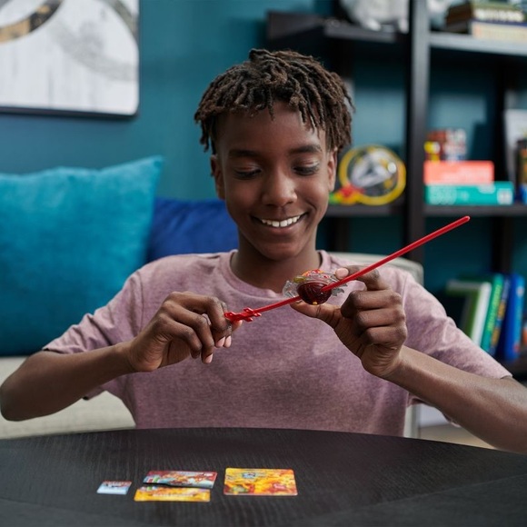 Bakugan Street Brawl Special Attack Red Dragonoid Action Figure - Picture 6 of 7